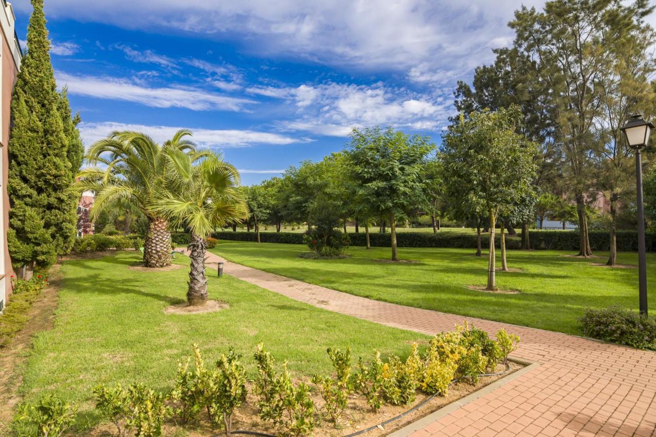 Prado Golf By H Apartment Isla Canela Ngoại thất bức ảnh