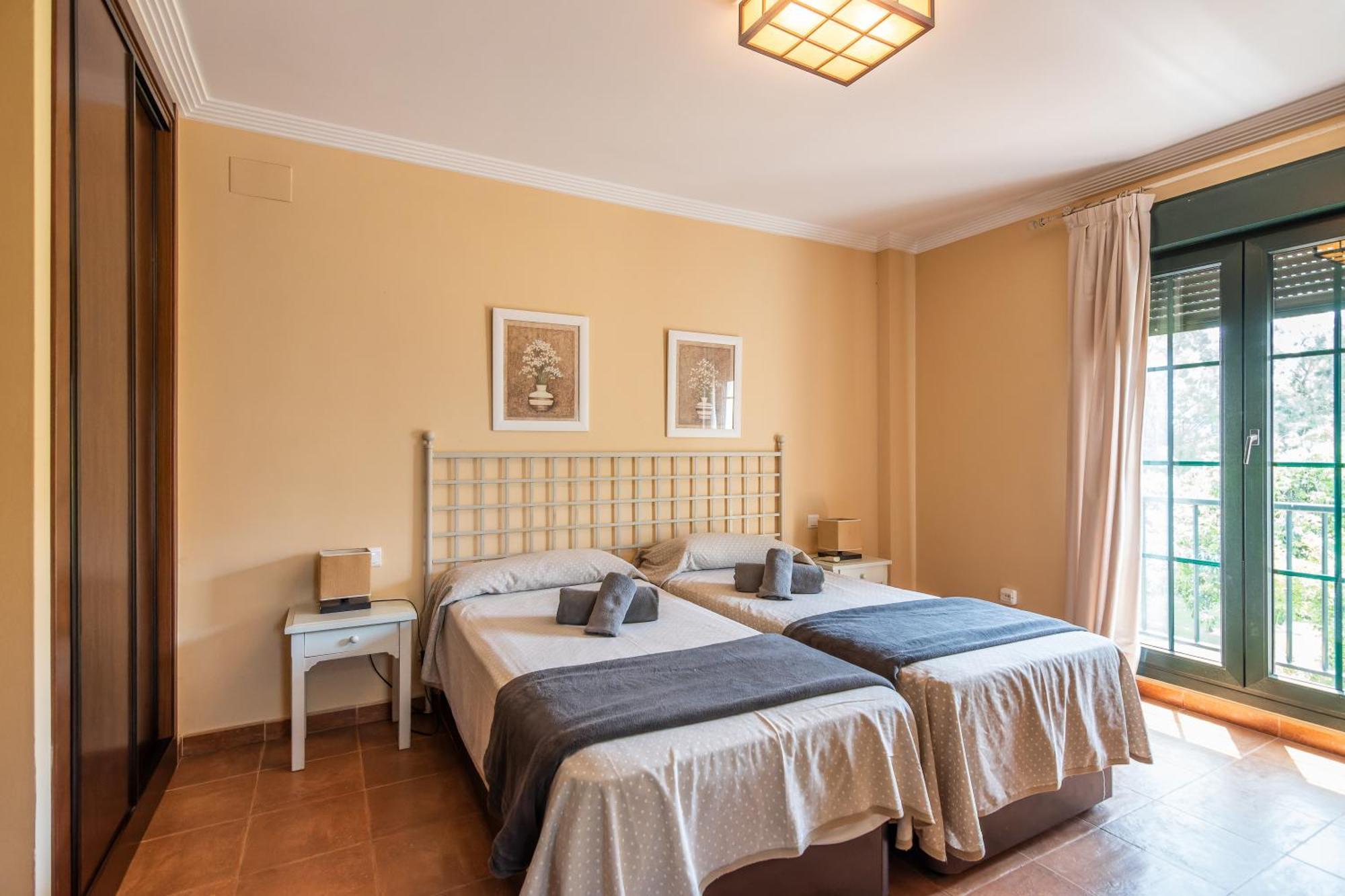 Prado Golf By H Apartment Isla Canela Phòng bức ảnh